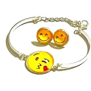 Victoria Leland Designs, emoji collection